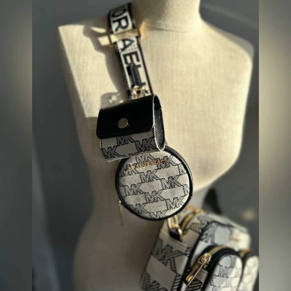 Michael Kors Jacquard Jet Set travel crossbody black tech pocket pouches multi - Picture 3 of 12